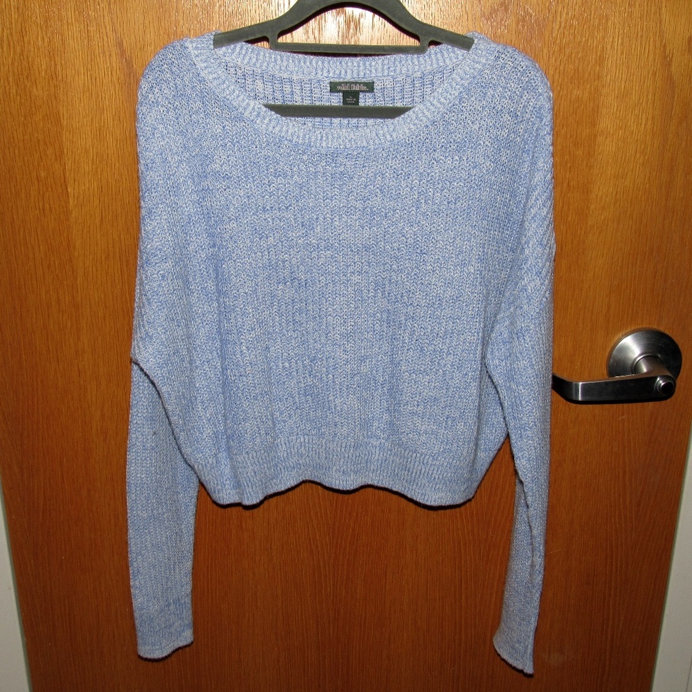 Wild Fable Women's Crewneck Cropped Sweater Blue